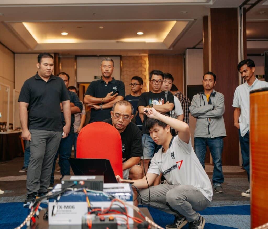 Temukan Bakat Instalasi Audio Mobil Bersama Dominations Audio Car Di Car Audio Installer Institut 6